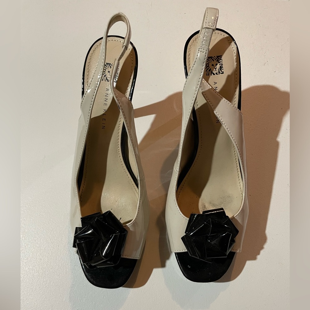 Anne Klein off white with black bow sling back